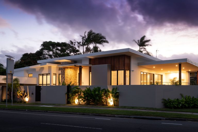 Burleigh Heads Luxury Home Build